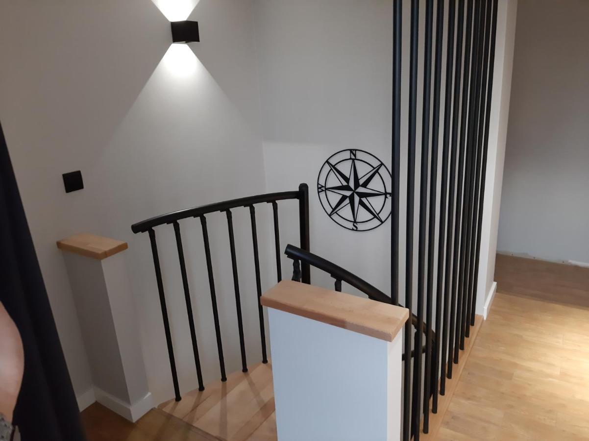 Apartament Willa Pod Sosnami Zator Przeciszów Exterior foto