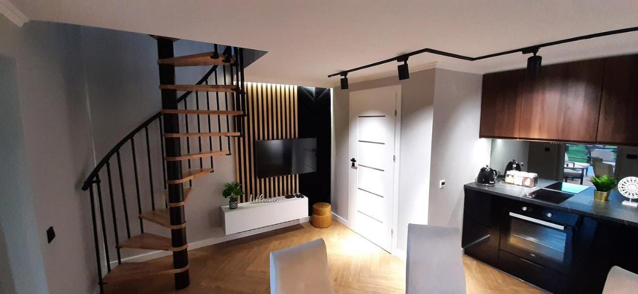 Apartament Willa Pod Sosnami Zator Przeciszów Exterior foto